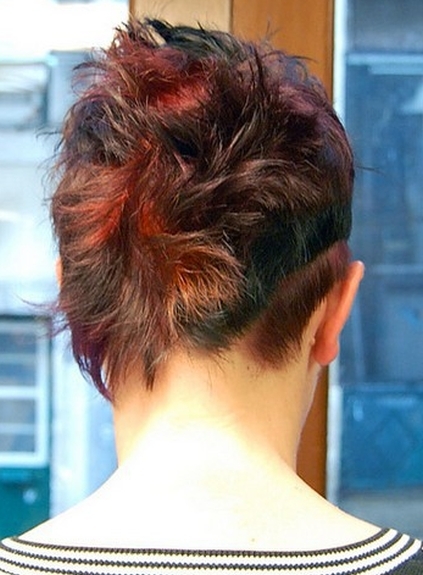 fryzury krótkie uczesanie damskie zdjęcie numer 118